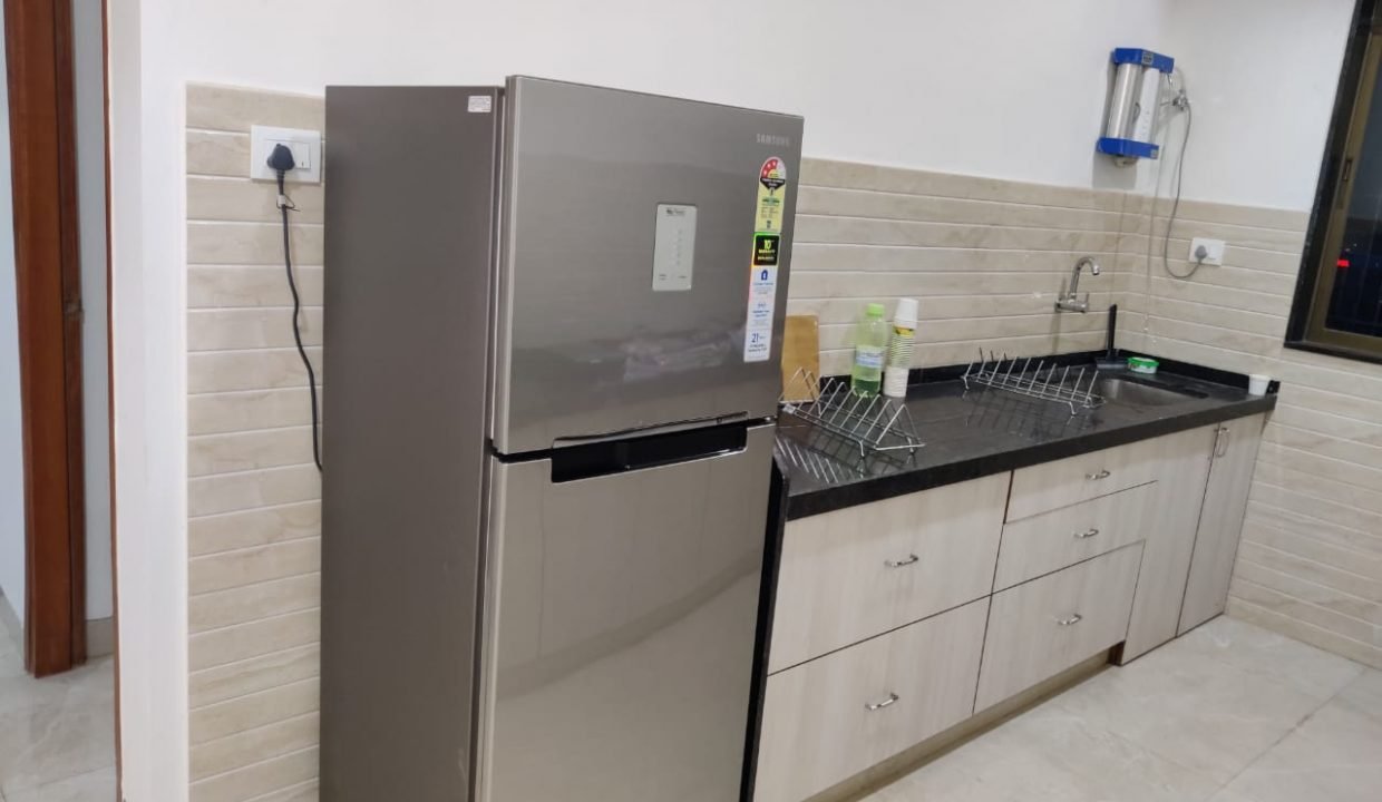 04 Saraswati Peak - Kitchen 02